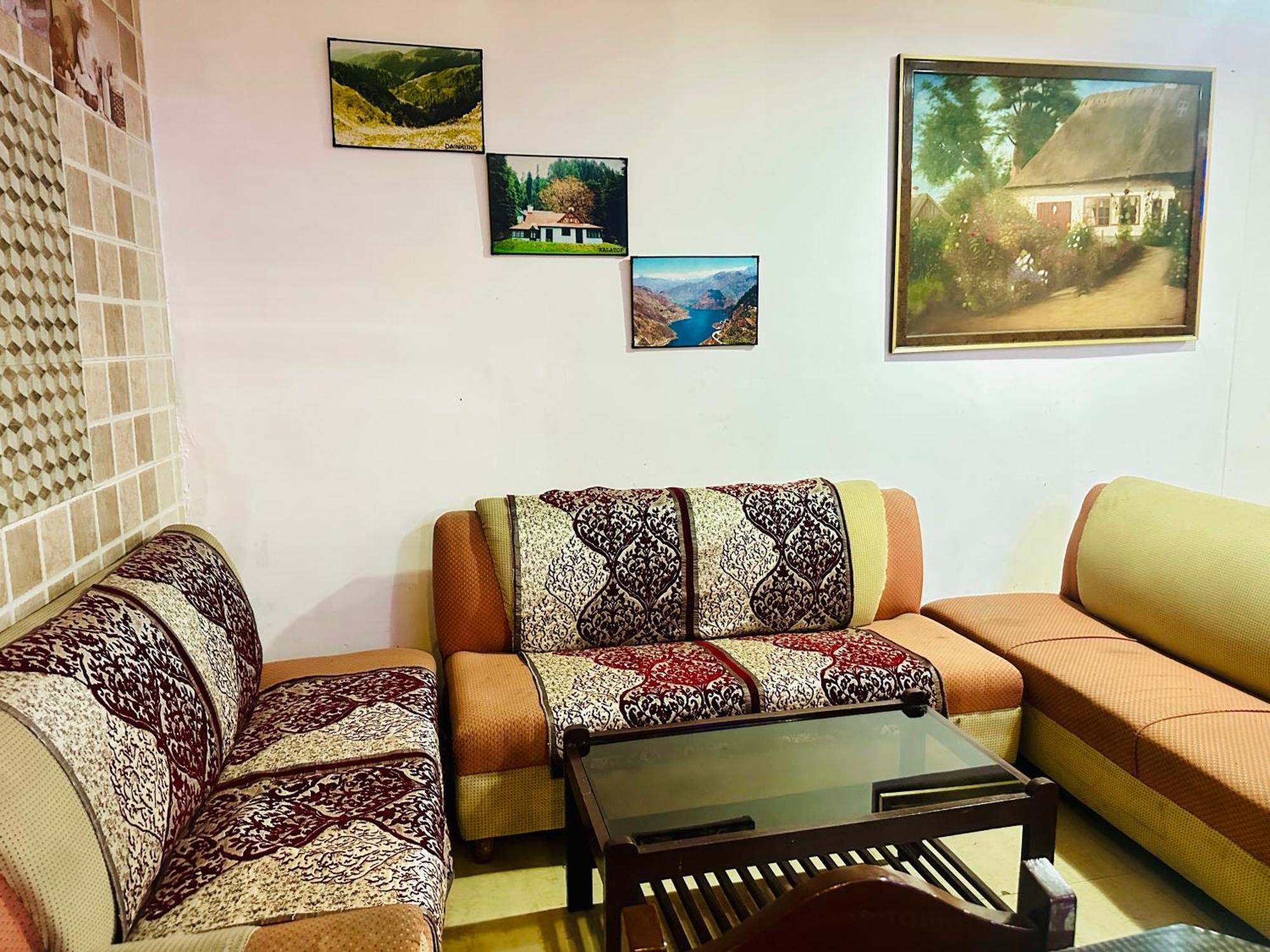 Hotel Mini Switzerland In Dalhousie Exterior photo